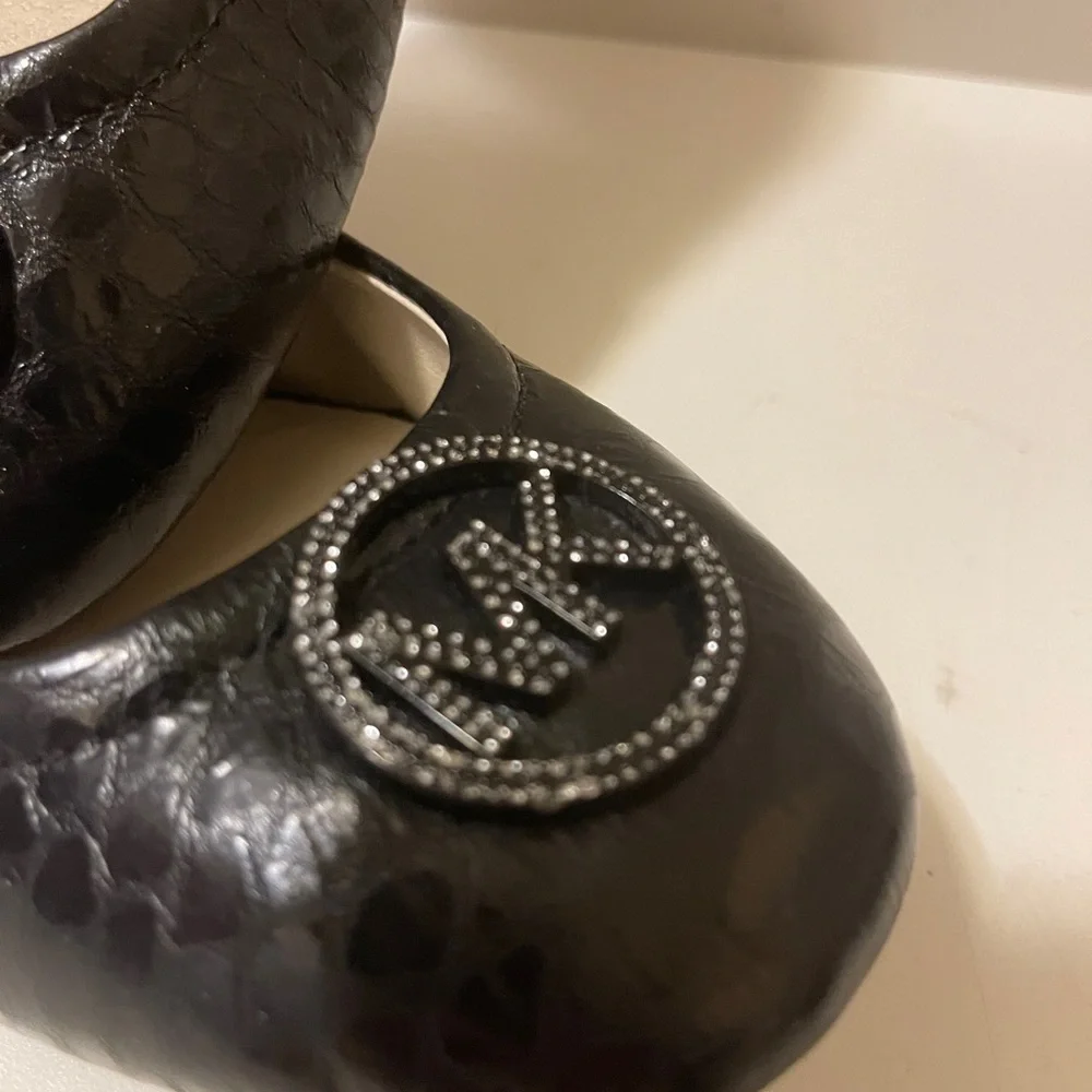 Michael Kors Fulton Black Quilted Leather Ballet Flat Shoes Silver MK.brand new